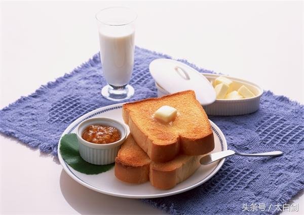 怎么区分乳酸菌饮料和酸奶,乳酸菌饮料可以代替酸奶吗