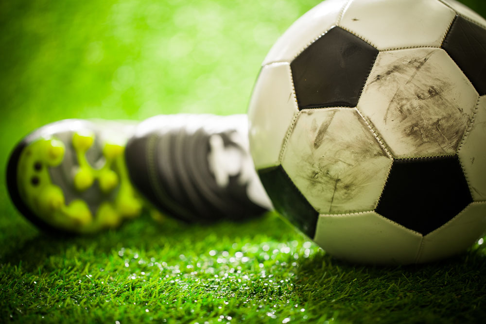 拜仁慕尼黑南部之星钢琴曲,天下足球德甲拜仁慕尼黑南部之星