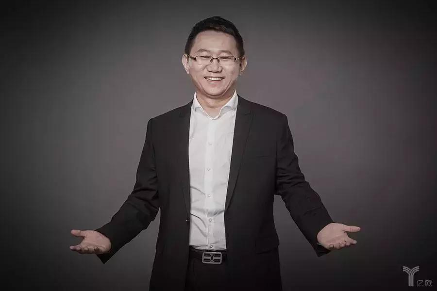 AI是终极梦想？这家企业却聚焦在未来世界的“人”上