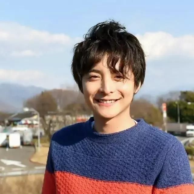 日本犬系男生代表男星,犬系日本男明星