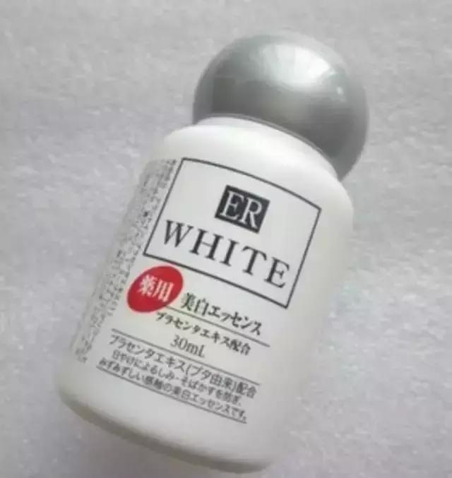 刘诗诗皮肤好到不怕高清镜头,刘诗诗大片脸状态有质感