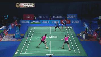 双打规则发球两人站位,双打战术规则