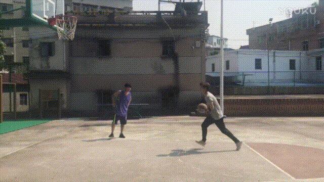 鹿晗不愧是傻狍子,傻狍子鹿晗的高光时刻