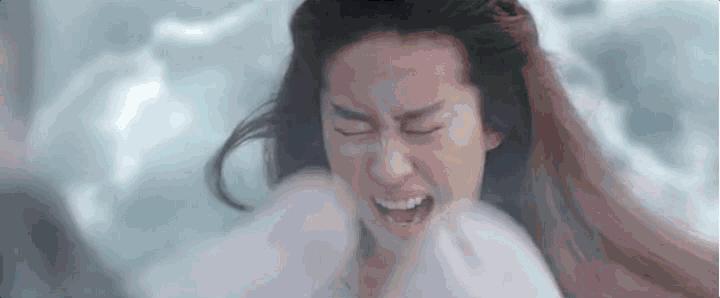 自从割双眼皮不算整容之后，娱乐圈不微调的女艺人是真·不存在