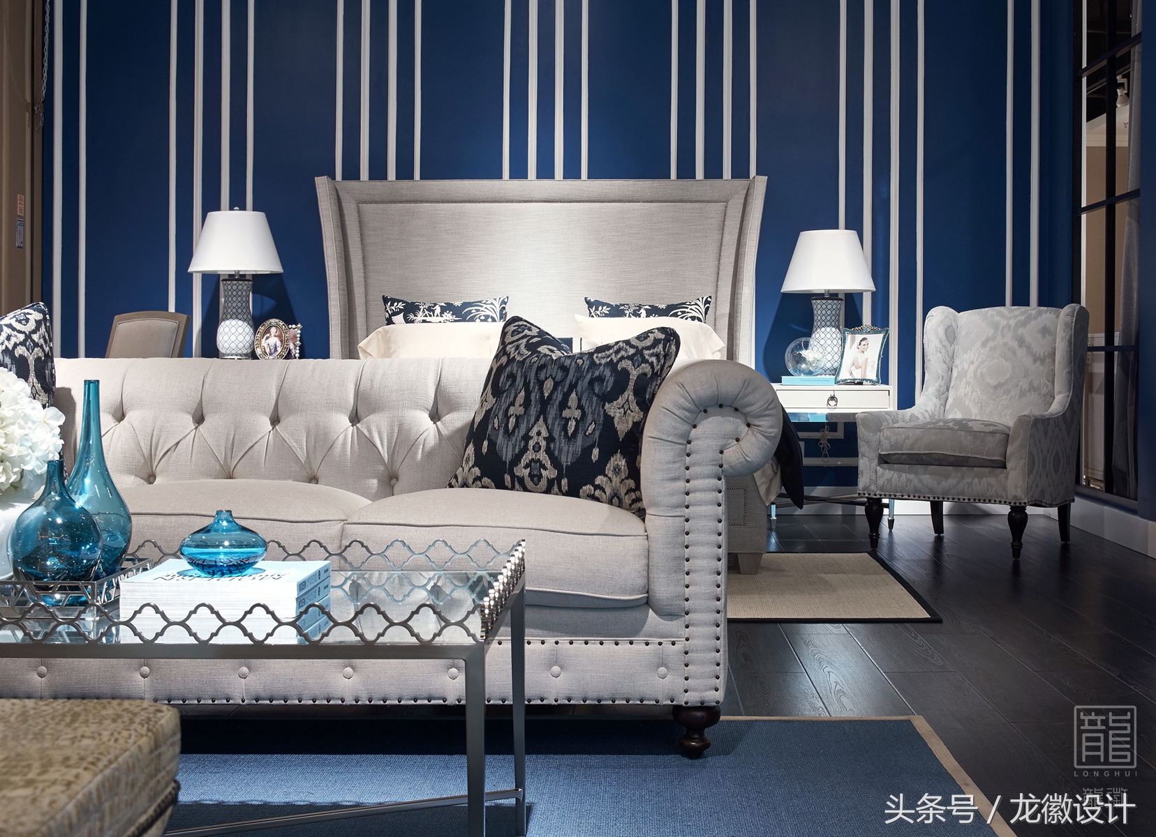 与潮流接轨和时尚同行,与国际同步与时尚共舞