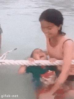 男生去练舞蹈,小伙子练习舞蹈