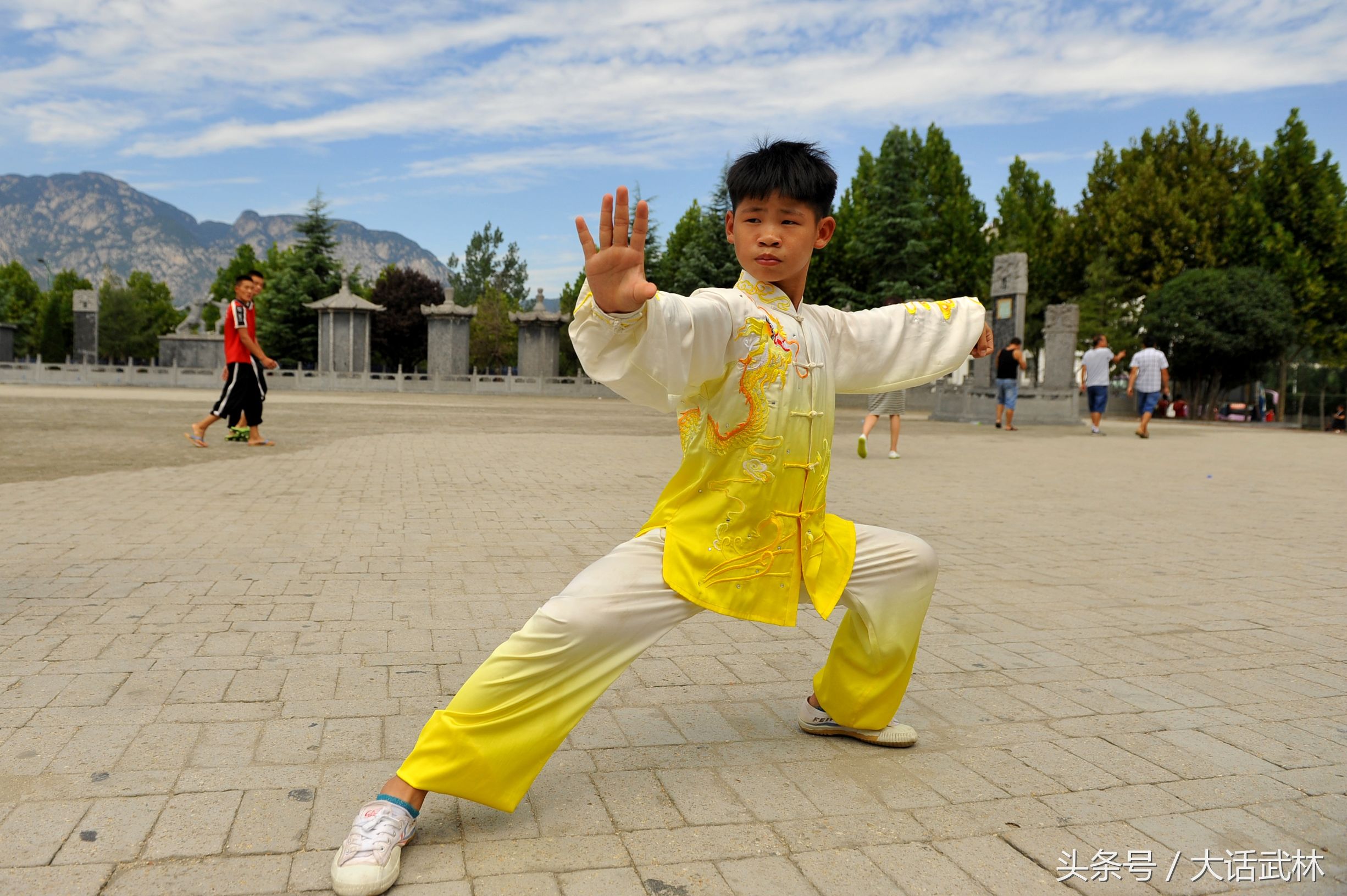 深藏不露嵩山脚下冉冉升起的太极新星