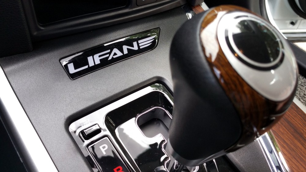 想要性价比选什么车,力帆x80大7座suv