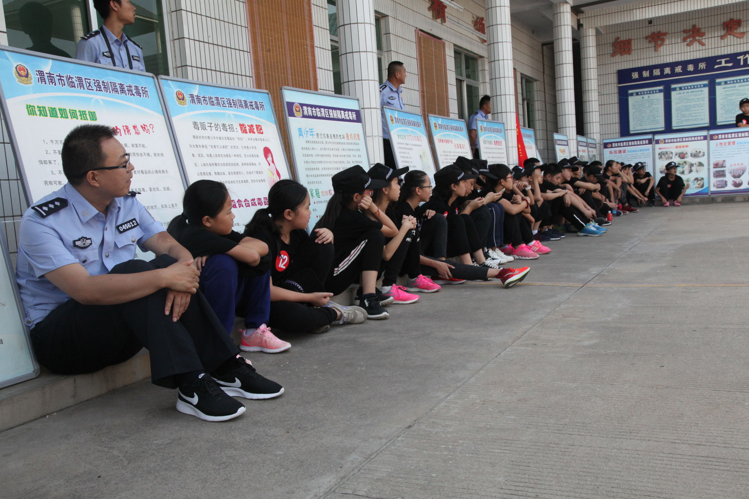 警察特训营挑战金盾,警察特训营警犬训练