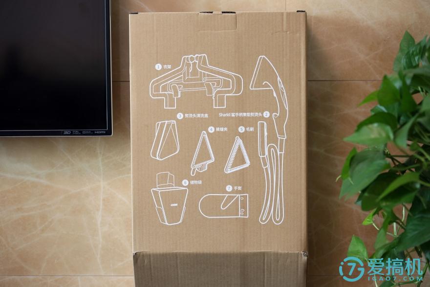 衣服皱皱巴巴没有熨斗怎么办,如何将皱巴巴衣服恢复原状呢