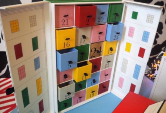 纪梵希今年的圣诞限量版，你们准备好了吗？