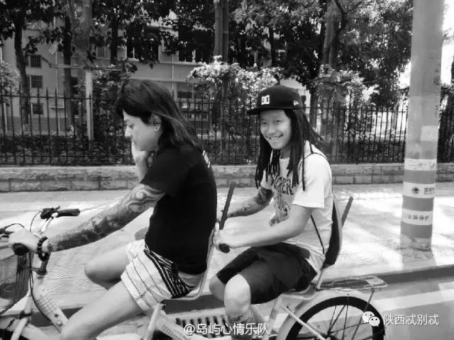 黑撒乐队reaction马东,黑撒乐队最好听的陕西方言歌曲