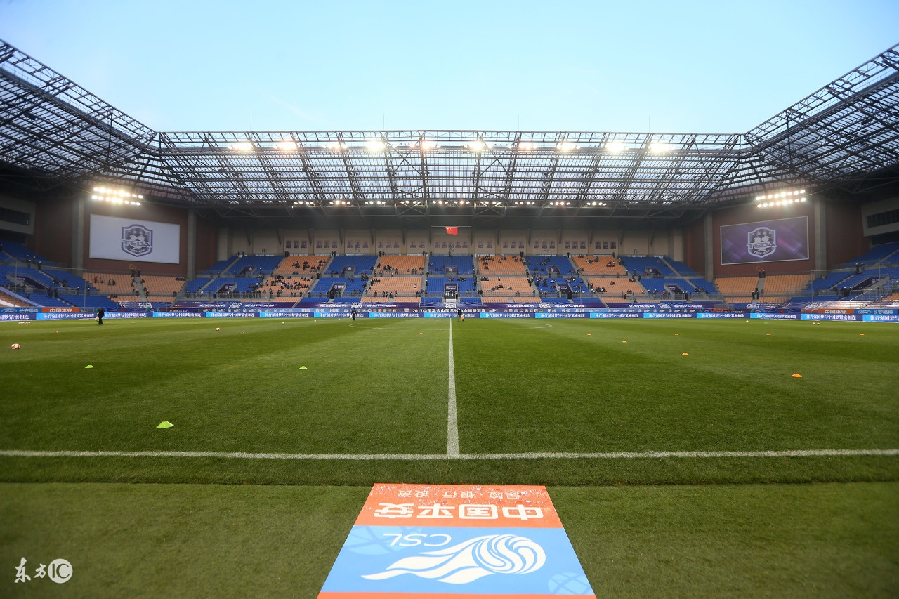 中超唯一有球场的球队,中超几个球队有专业足球场