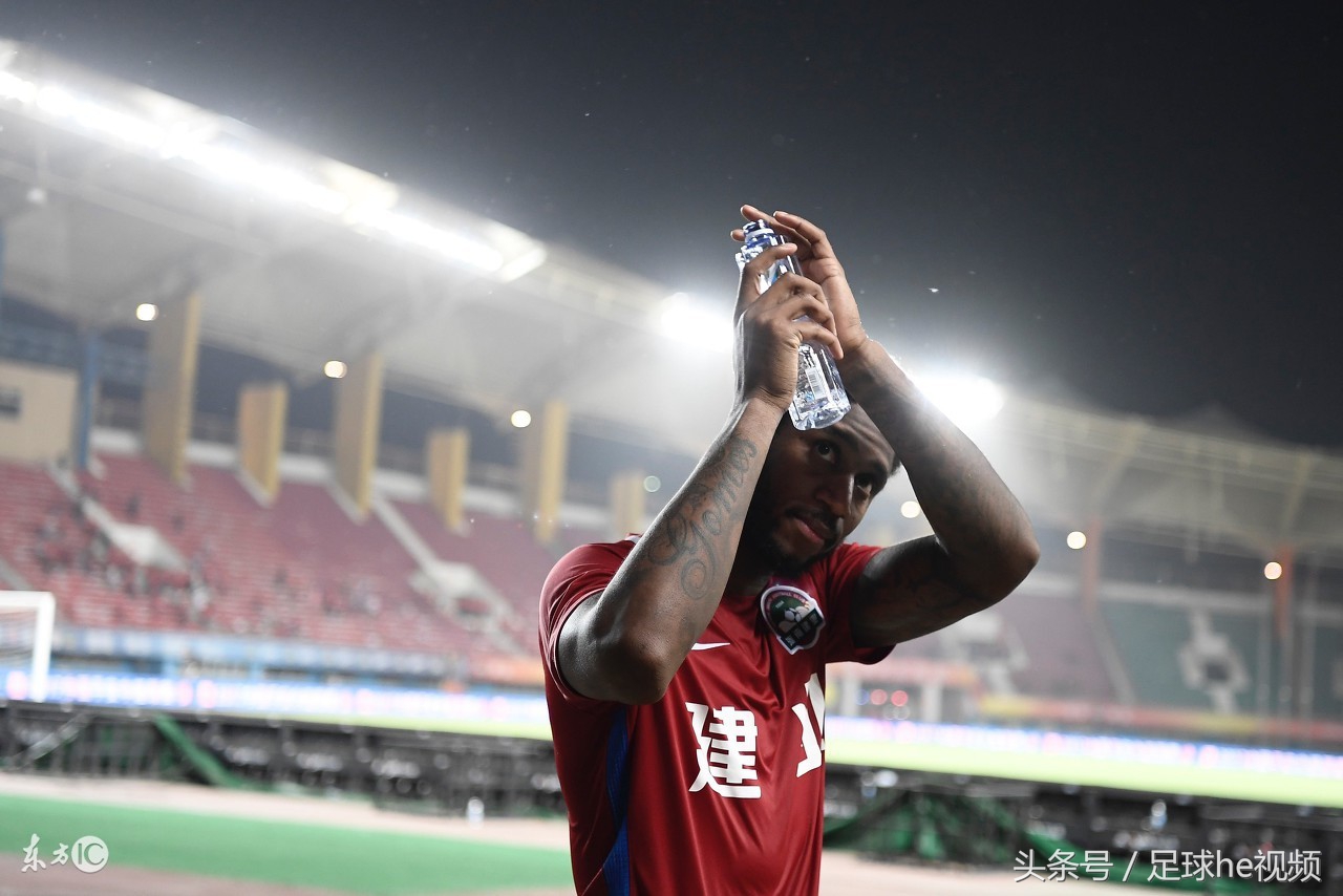 涓秴澶栨彺澶у姏姘存墜,涓秴姘存墜