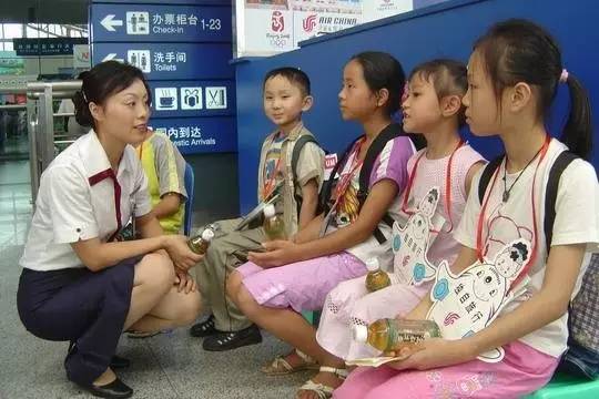 火车托运儿童,托运孩子小车