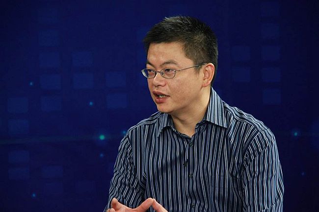 男篮主教练杜锋吹口哨,杜锋cba口哨视频