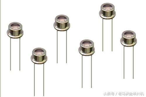 电感电容光敏电阻元器件,光敏电阻控制电路图讲解