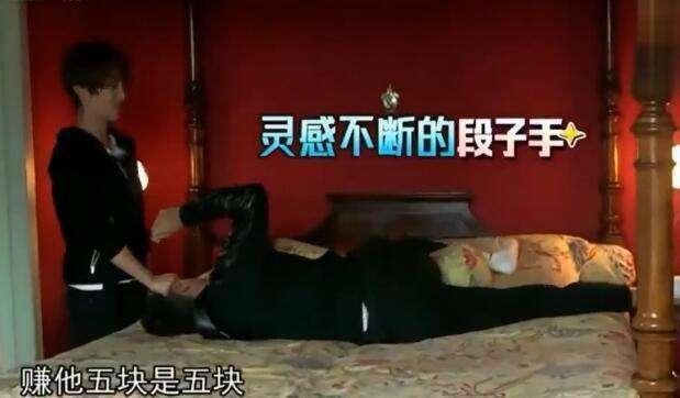 吴京相爱相杀,吴京仅靠两部电影就成为百亿影帝