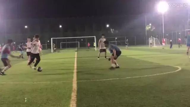 鹿晗2018足球比赛现场喊鹿晗,鹿晗参加的足球比赛