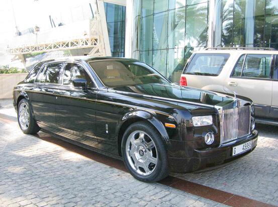 ysl是不是圣罗兰 (ysl圣罗兰是哪里产的)