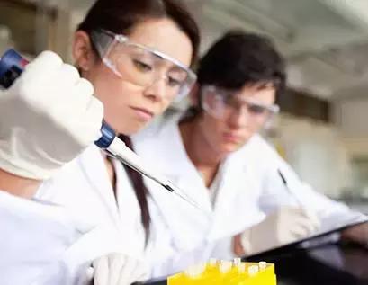 品牌案例｜900m²癌症新疗法高科技企业办公室设计