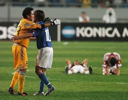 矿泉水有人用针管往里打东西？国足领队李铁曝客场比赛骇人盘外招