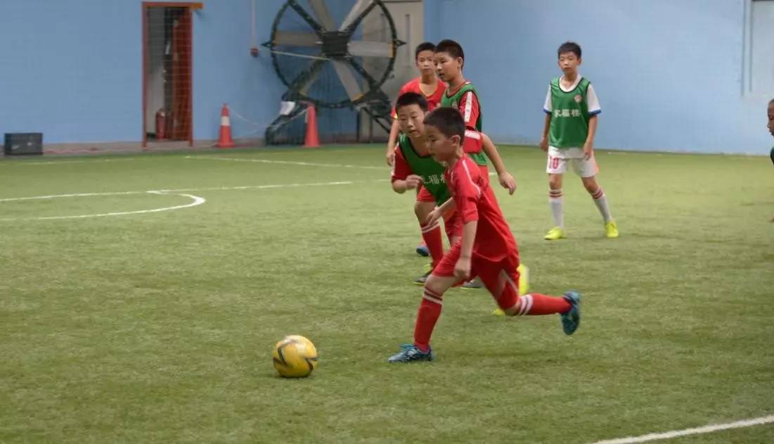 鐖辨垜澶у叴鍥介檯灏戝効瓒崇悆姣旇禌,鐖辨垜澶у叴瓒崇悆鑱旇禌