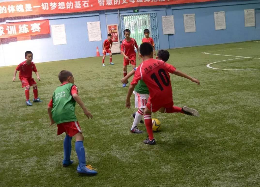 鐖辨垜澶у叴鍥介檯灏戝効瓒崇悆姣旇禌,鐖辨垜澶у叴瓒崇悆鑱旇禌