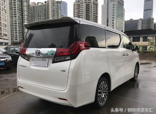 二手车交易市场奇怪东西,二手车交易市场丰田埃尔法