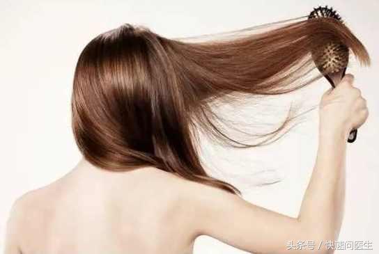 哺乳期掉头发厉害怎么回事,哺乳期掉头发严重补什么维生素