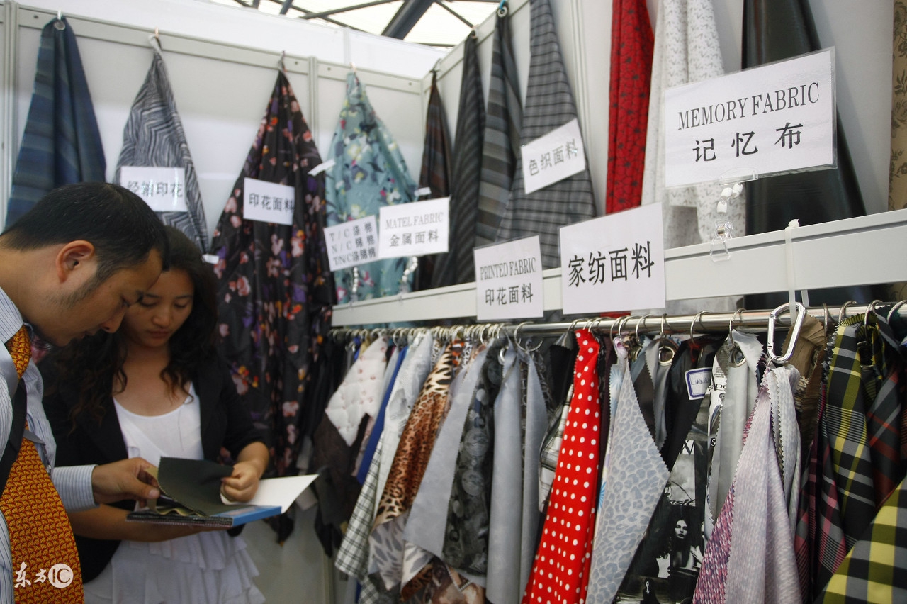 义乌制衣成本,服装工厂加工衣服需要哪些过程