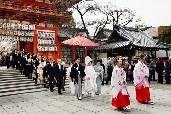 一步两步是魔鬼步伐,胡明轩一步两步是魔鬼的步伐