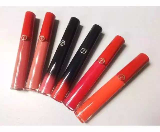 这些豆沙色口红，怎么涂都显白！