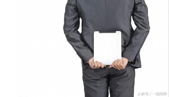 在职场混需要知道的技巧,职场女性穿西服气质