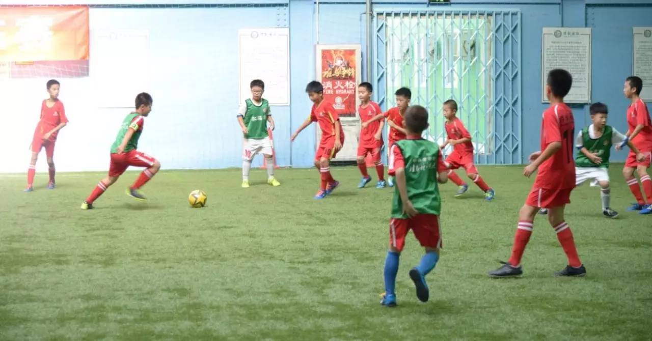 鐖辨垜澶у叴鍥介檯灏戝効瓒崇悆姣旇禌,鐖辨垜澶у叴瓒崇悆鑱旇禌