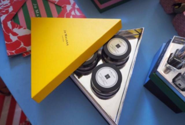 纪梵希今年的圣诞限量版，你们准备好了吗？