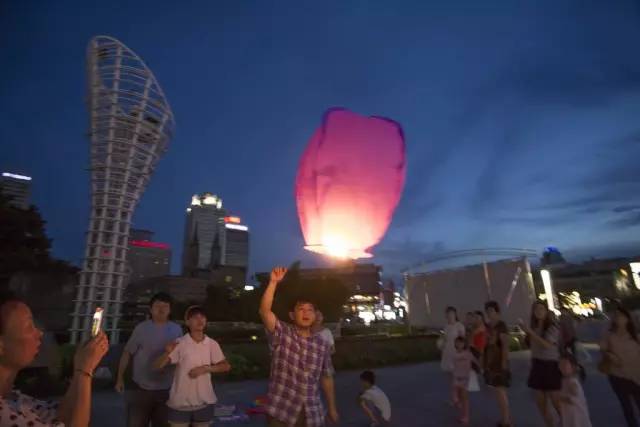 宁波地标天一广场,宁波市中心天一广场