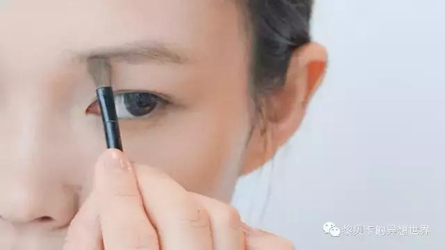 带妆补防晒正确方法,带妆怎么补防晒最好