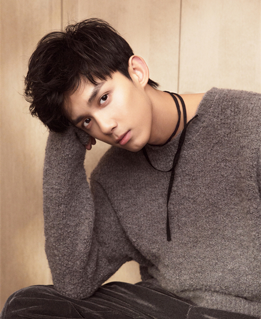 易烊千玺吴磊刘昊然王俊凯,王俊凯吴磊刘昊然时装之夜