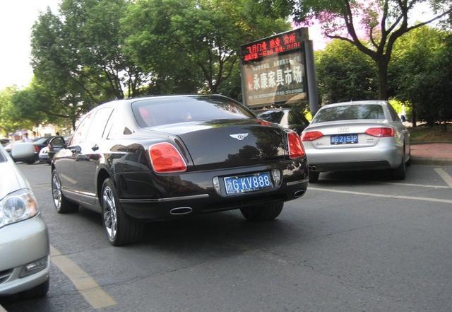 中国豪车最多的县城，劳斯莱斯58辆，宾利122辆，车牌更霸气