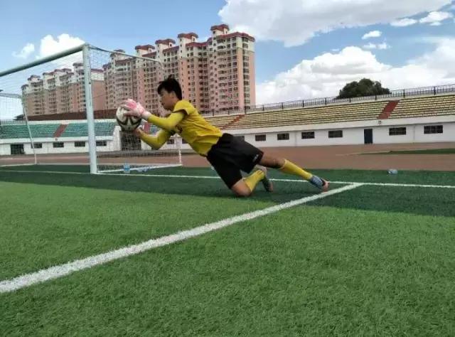 厉害了！辅仁中学足球小将7人入选U14国少选拔队，出访日本四战扬威