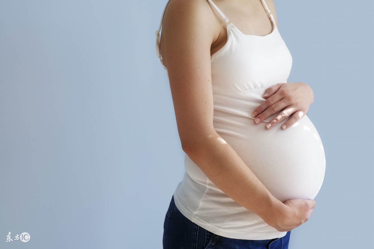 孕期水肿了！孕妈们要如何做才能消除症状？