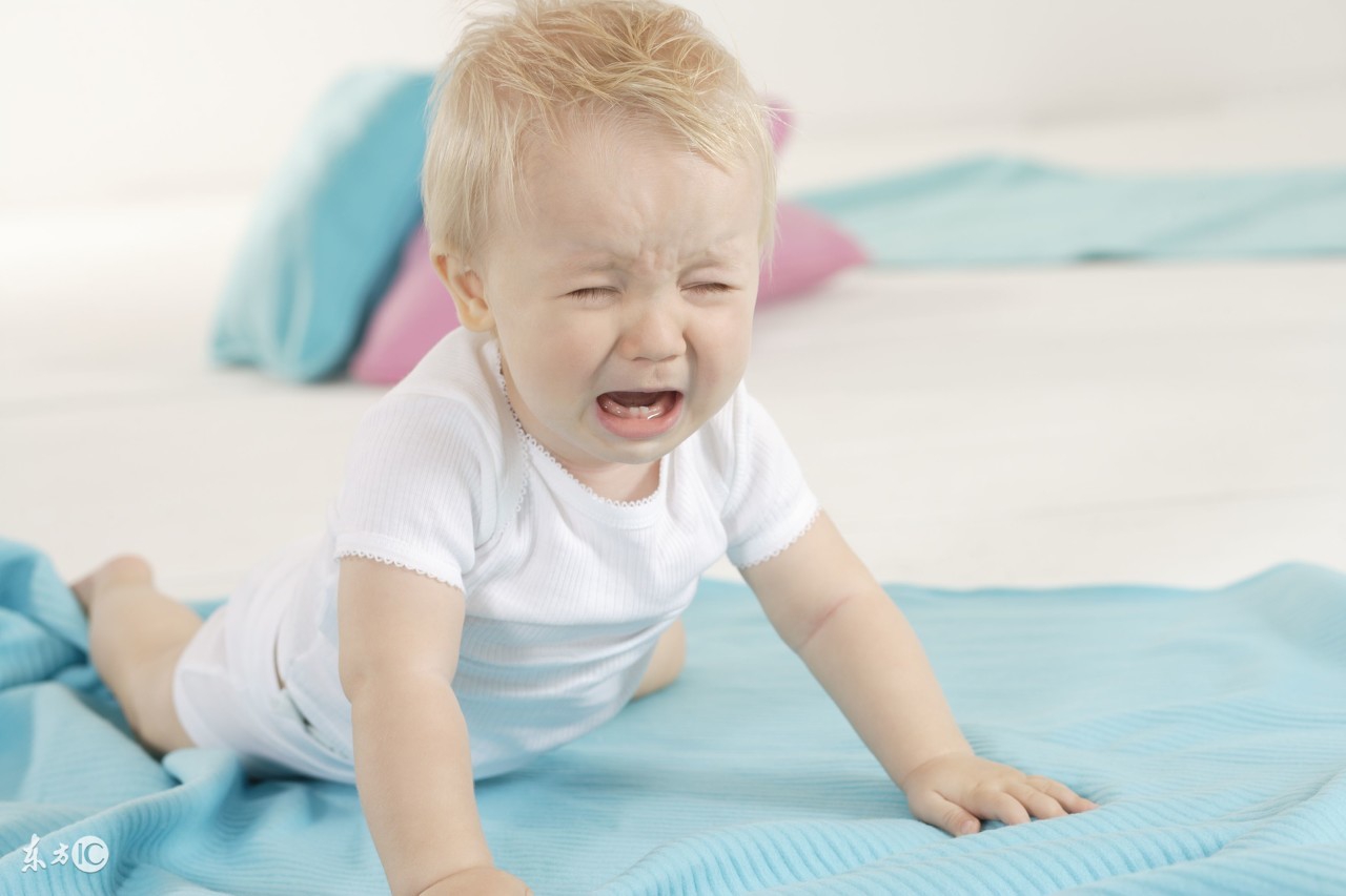 背上长痱子怎么处理,宝宝长了痱子怎么办