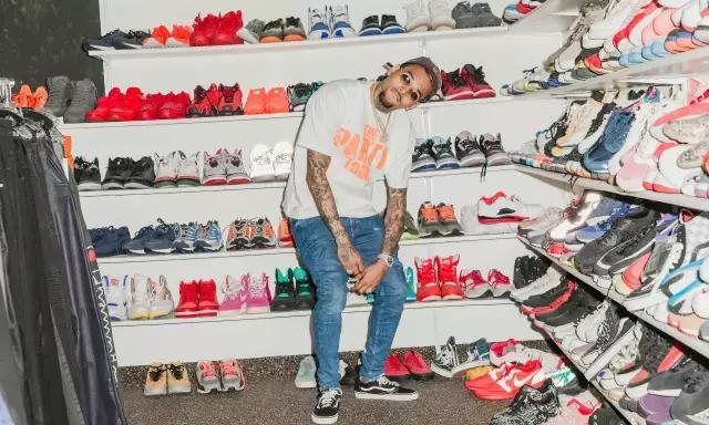 有必要一直买衣服穿吗,买东西要不要穿的太好