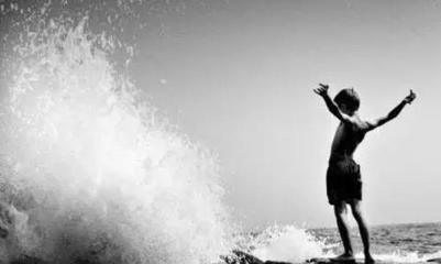 为了孩子远离装修污染,从小生活环境给他造成的影响