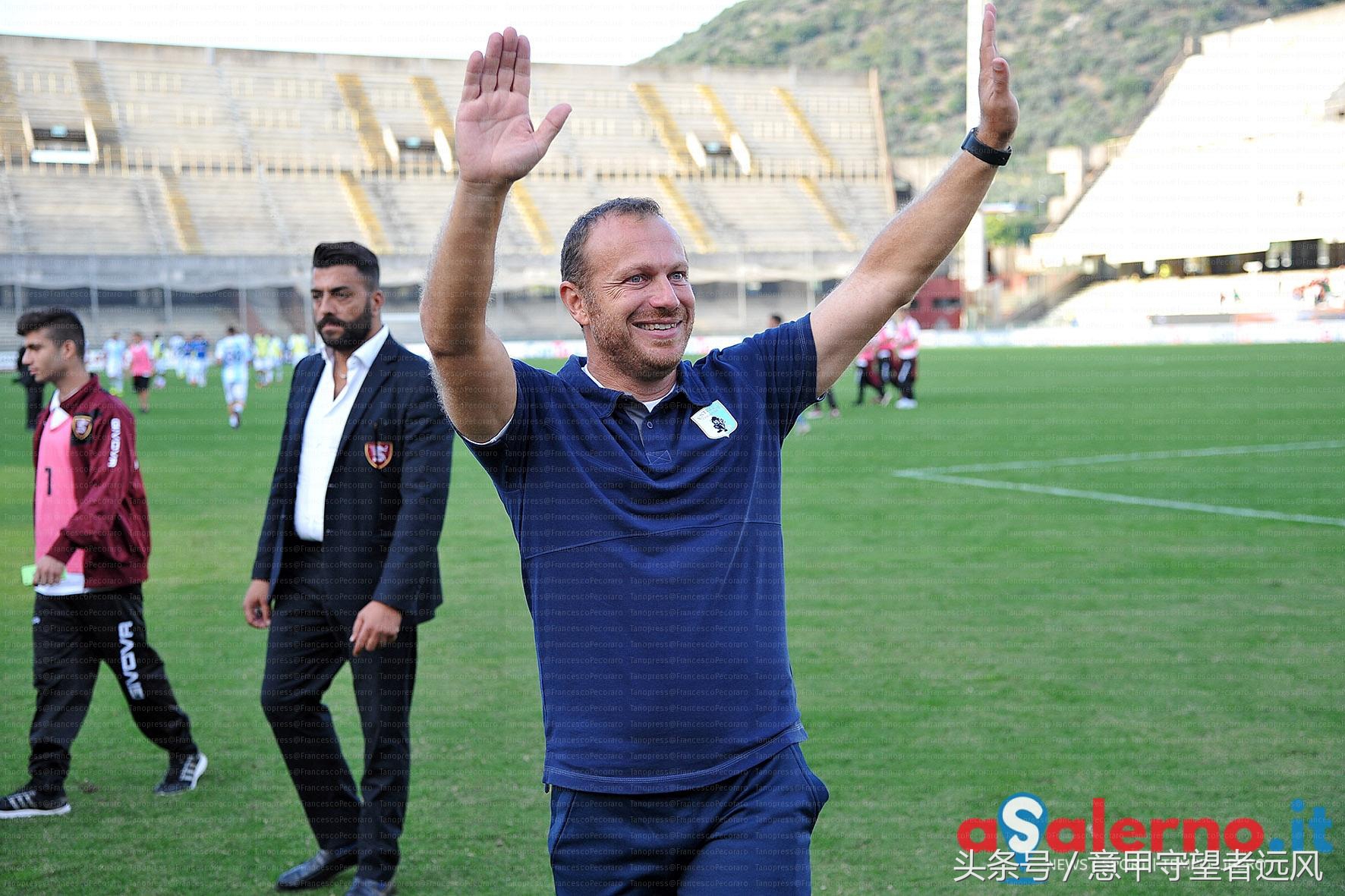 国际米兰克罗托内首发,克罗托内和ac米兰的关系