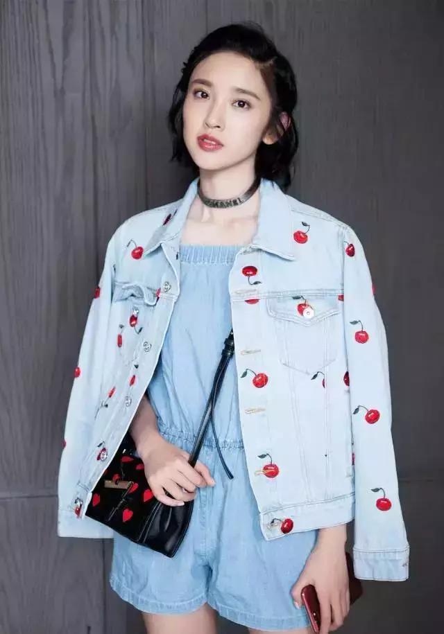 prada三合一包包七夕,prada包大爆款