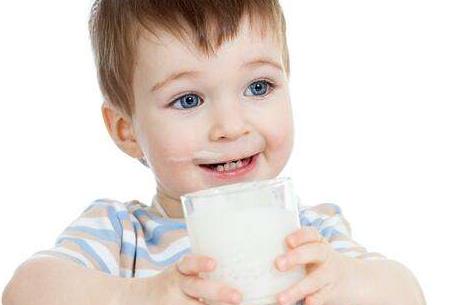 宝宝喝牛奶太多有危害吗,宝宝喝牛奶的四大忌