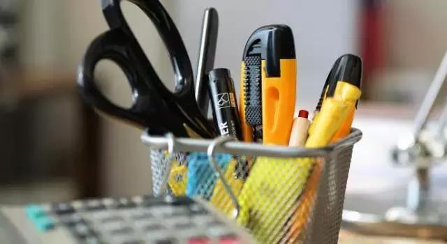 从百亿首富到破产,从8800亿市值到破产贱卖