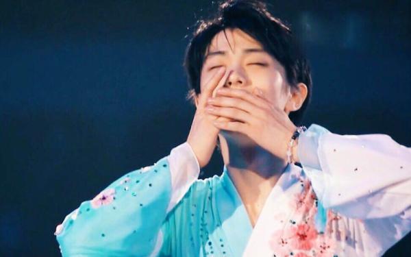 他是品格可能比技术还好的花滑天才曾主动帮中国小将扶正*旗国**